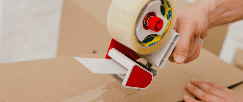 crop hands sealing box