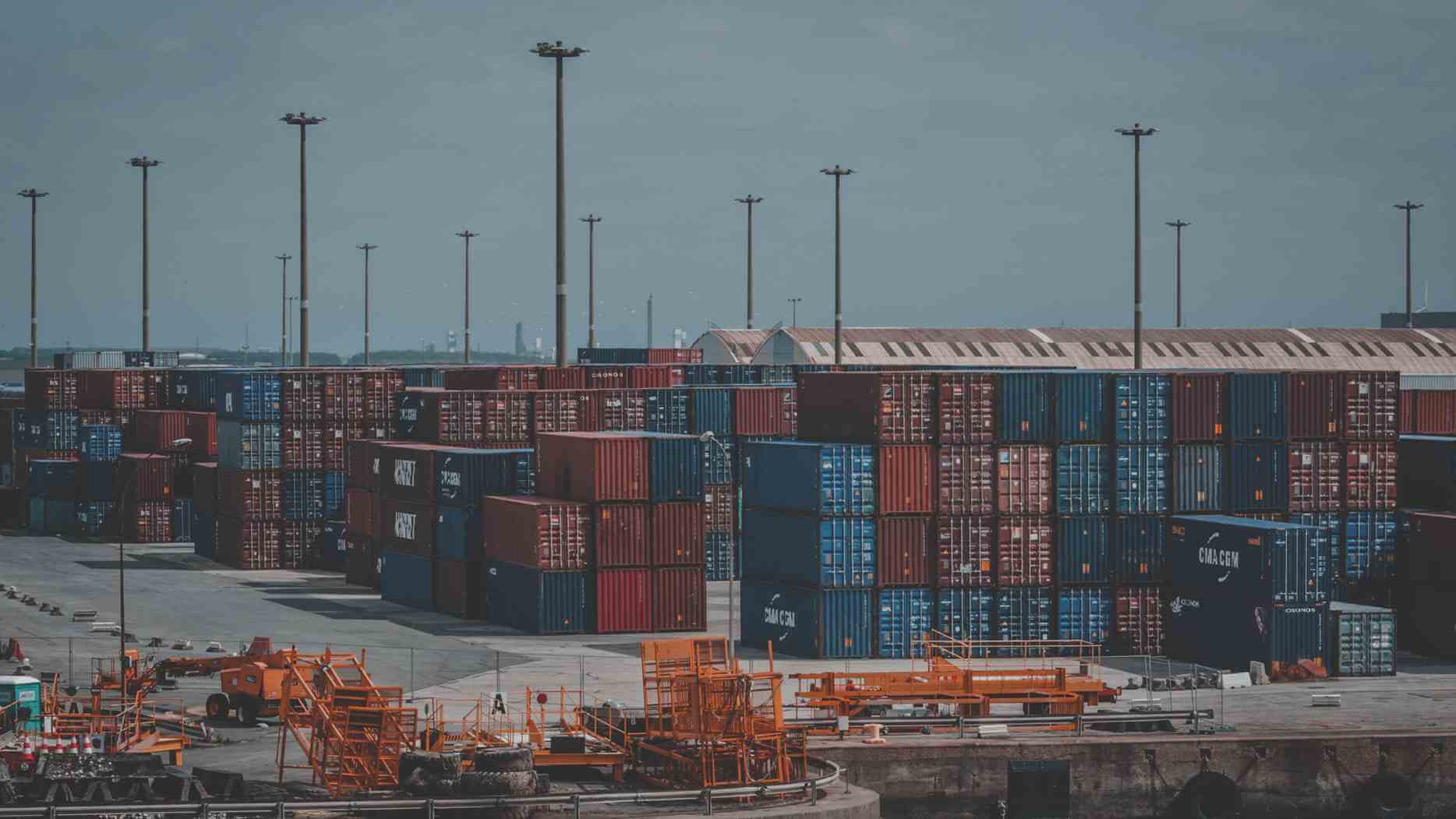 Shipping & Logistics Services