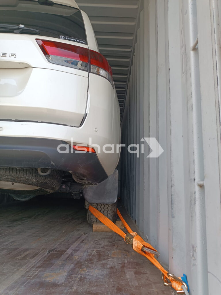 car shipping dubai